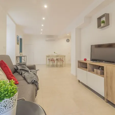 4 Pass Apartament *